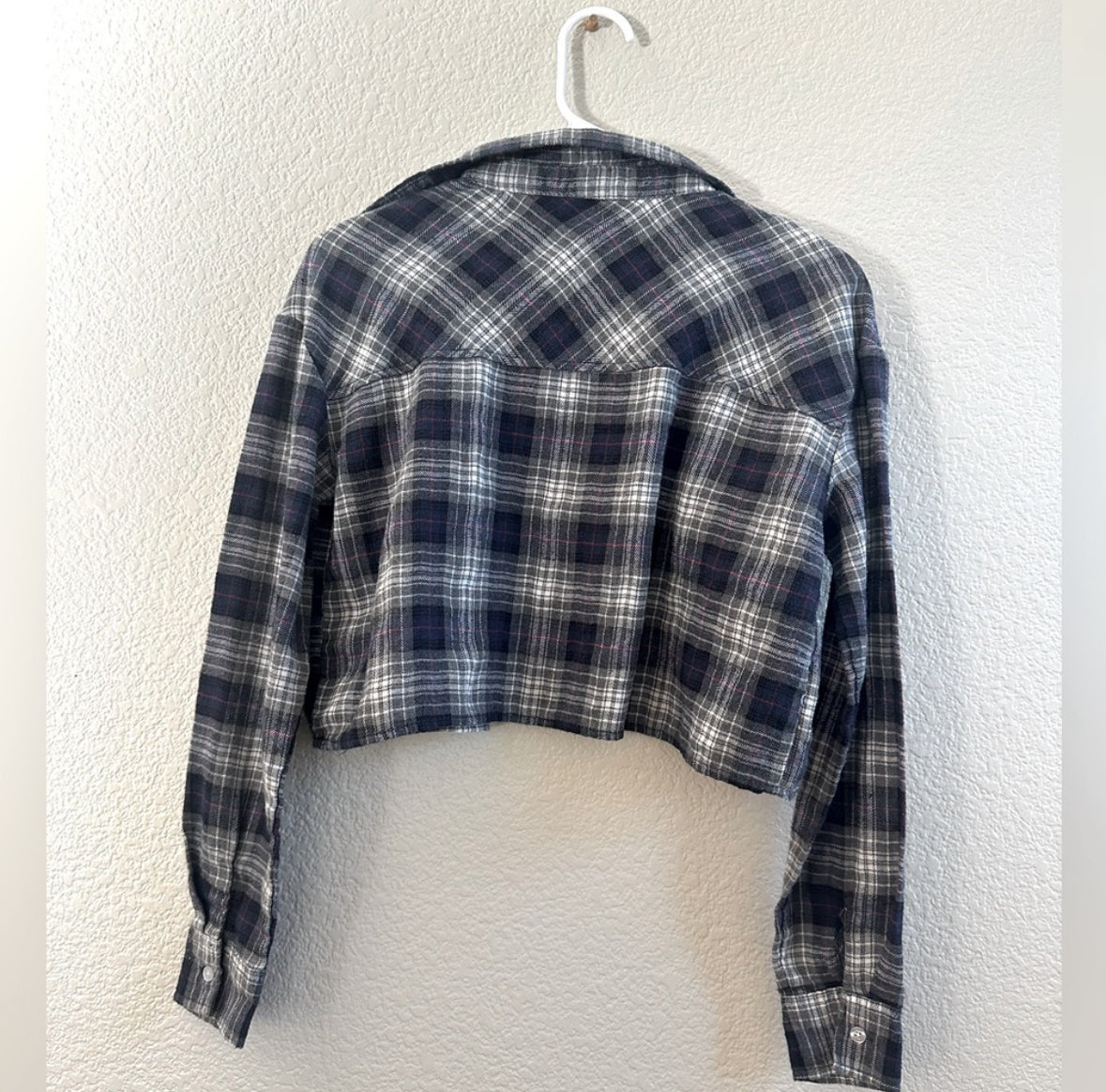 Women’s | Juniors RSQ Brand cropped flannel