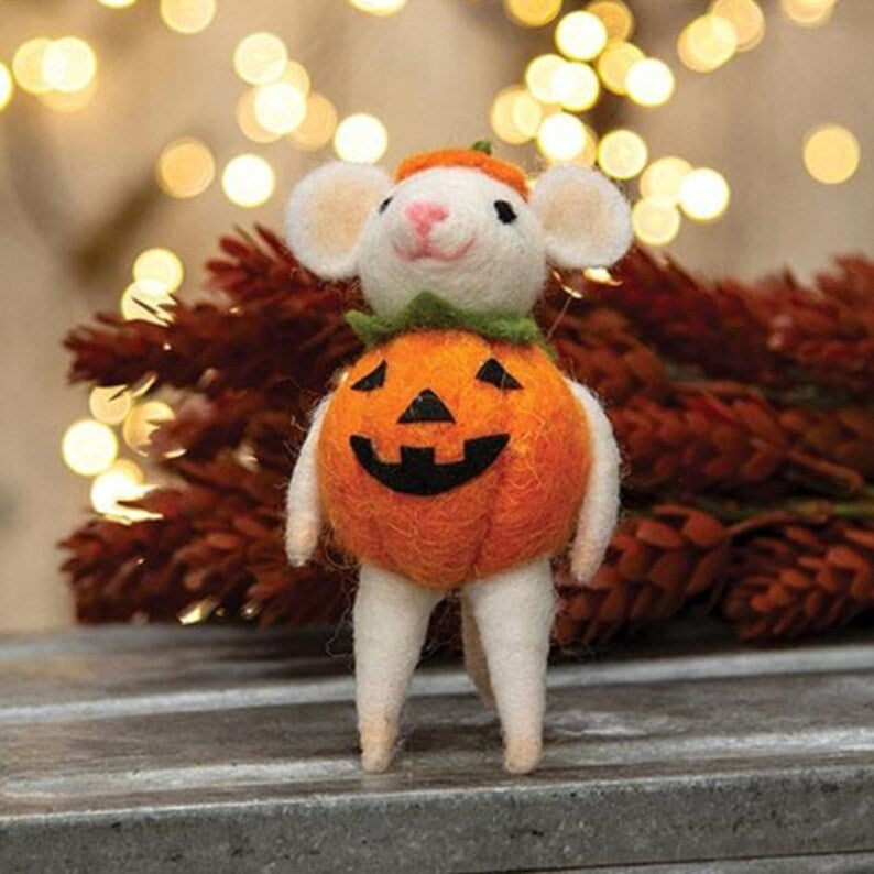 Pumpkin Mouse Ornament